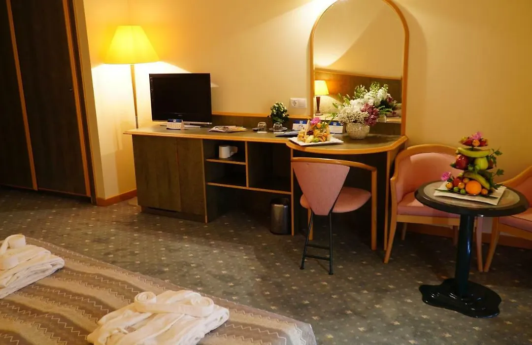 Altis Resort Hotel & Spa-1